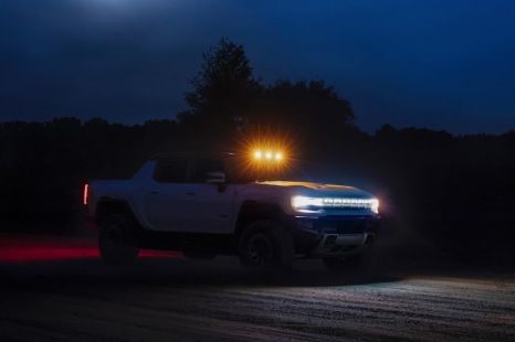 US Government vehicle fleet going pure electric