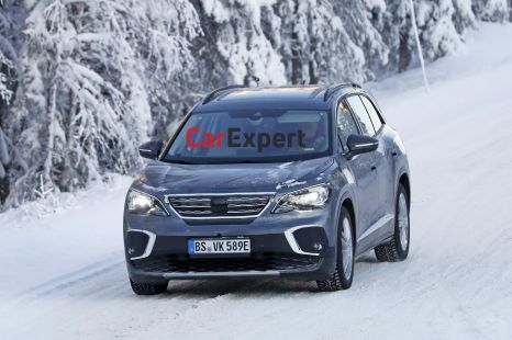 2022 Volkswagen ID.6 spied