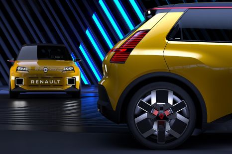 Renault 5: Retro concept points to reborn electric hatch