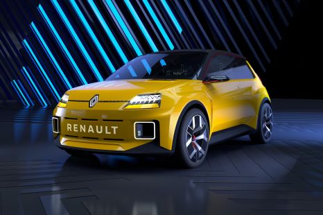 Podcast: Kia Niro v Toyota C-HR, the rise of retro EVs