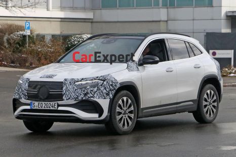 2021 Mercedes-Benz EQA spied with less camouflage
