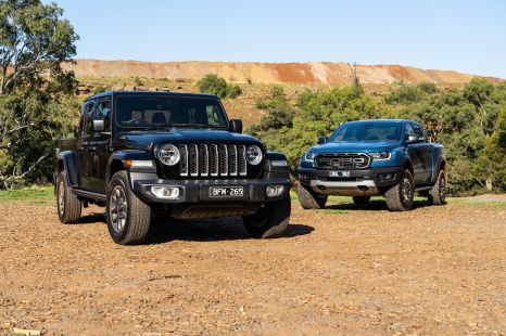 2021 Ford Ranger Raptor v Jeep Gladiator Overland comparison