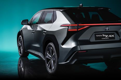 Toyota bZ4X electric car due late in 2022