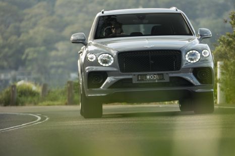 Bentley Bentayga recalled