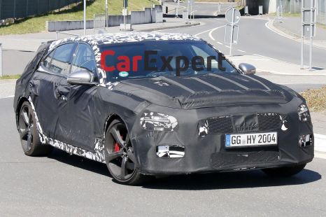 2022 Genesis G70 Shooting Brake spied again