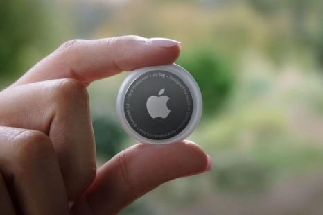 NYPD giving out free AirTags to combat TikTok car theft trend