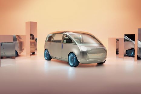 Mini open to seven-seat model, Moke revival