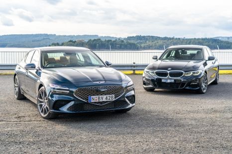2021 Genesis G70 2.0T v BMW 320i comparison