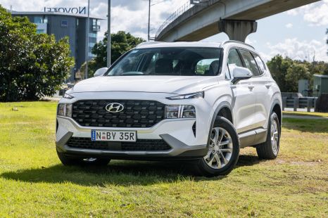 2021 Hyundai Santa Fe V6 FWD review