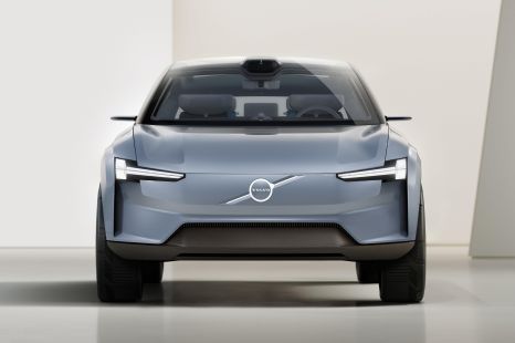 Volvo interior radar to mitigate hot car injuries