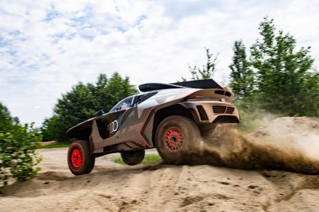 Audi RS Q e-tron revealed before Dakar debut
