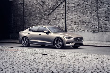 2022 Volvo S60 price and specs