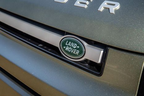 Jaguar Land Rover posts $550m loss, chip shortage means record backorders