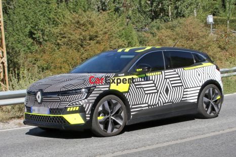 2022 Renault Megane E-Tech Electric spied