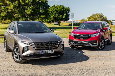 2022 Hyundai Tucson Highlander 1.6T v Honda CR-V VTi-LX comparison