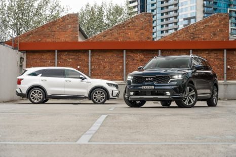 2022 Kia Sorento Plug-in Hybrid v Diesel comparison
