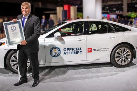 Toyota Mirai hydrogen car does record-breaking 1360km on a tank