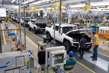 General Motors moves to secure chip supply