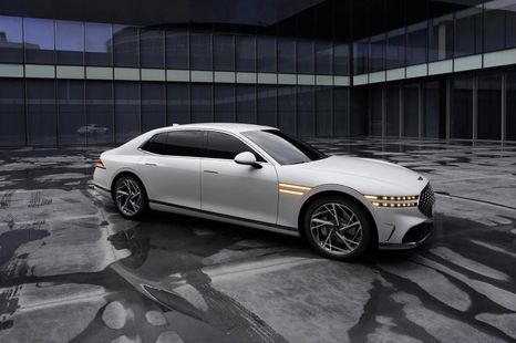 2023 Genesis G90 exterior revealed, no Australian plans