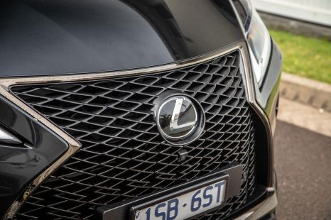 2023 Lexus RX to offer plug-in hybrid, two other hybrids - report