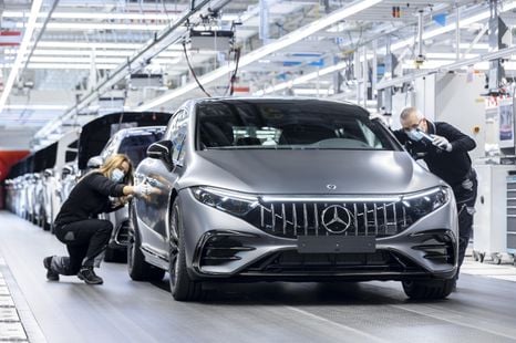 Mercedes-Benz may follow Volkswagen's lead with factory closures – report
