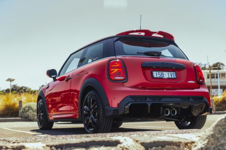 2022 Mini JCW Hatch review