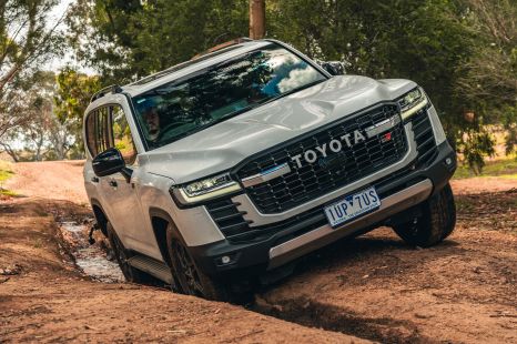 2022 Toyota LandCruiser 300 Series GR Sport review