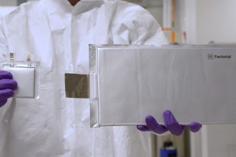 Stellantis, Mercedes latest investors in US solid-state battery startup