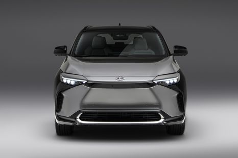 Toyota and BYD co-developing new electric sedan - report