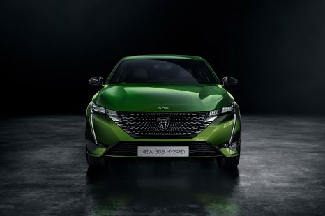 Peugeot e-308: Electric small hatch reportedly due in 2023