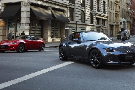 2022 Mazda MX-5 price and specs