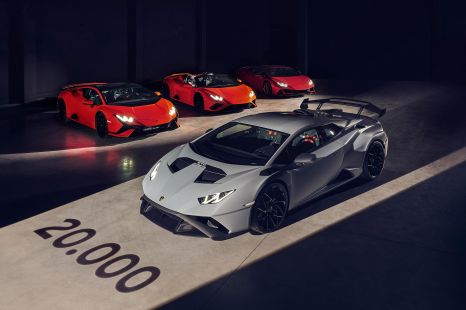 Lamborghini celebrates 20,000th Huracán produced