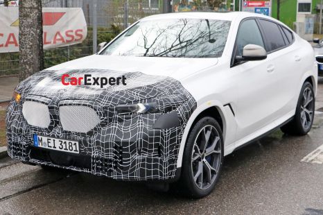 2023 BMW X6 facelift spied