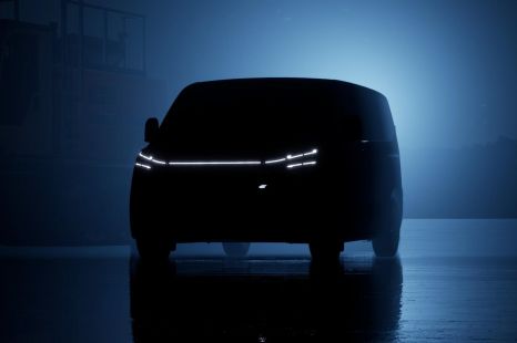 2023 Ford Tourneo Custom EV teased ahead of May 9 reveal