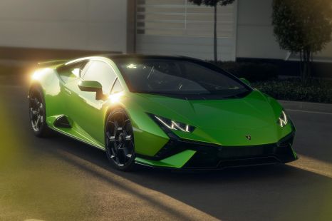 2023 Lamborghini Huracan Tecnica unveiled