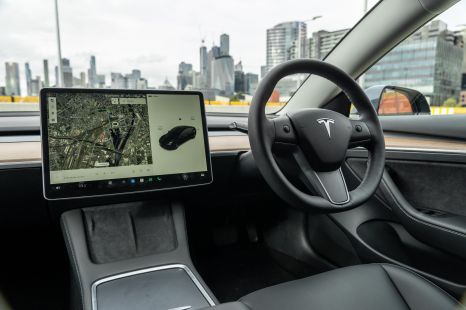 Teslas temporarily losing functions with removal of sensors