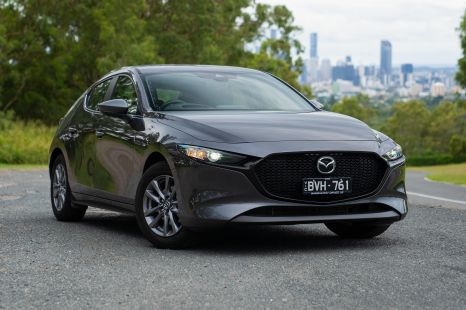 2022 Mazda 3 G20 Pure review