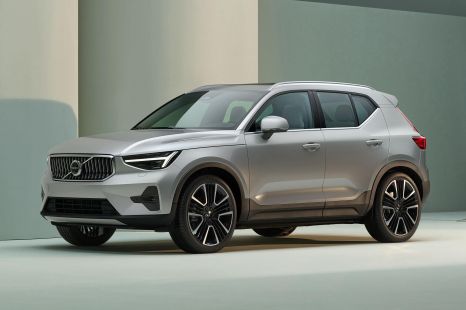 2023 Volvo XC40 price and specs