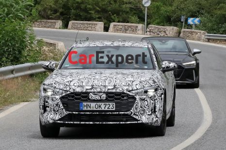 2023 Audi RS4 PHEV mule spied