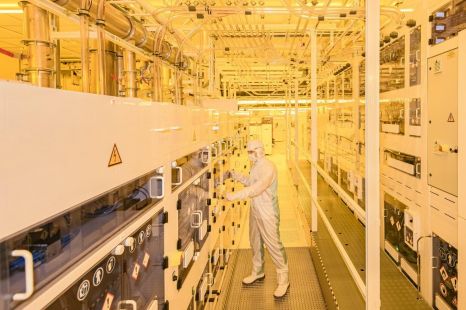 Bosch boss says it's impossible to solve chip shortages this year