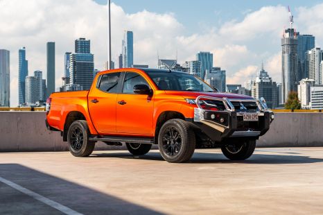 2022 Mitsubishi Triton GSR review
