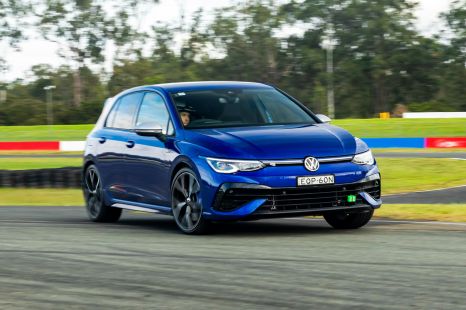 2022 Volkswagen Golf R performance review