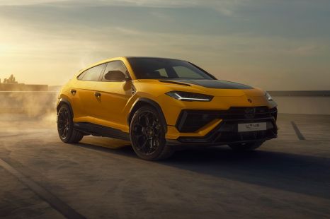 2023 Lamborghini Urus Performante revealed, priced - UPDATE