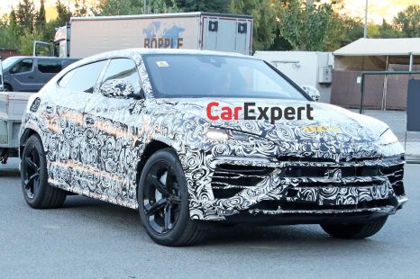 2024 Lamborghini Urus PHEV spied in production form
