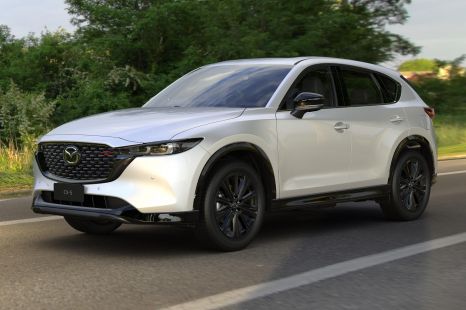 Mazda CX-5: Android Auto update delayed