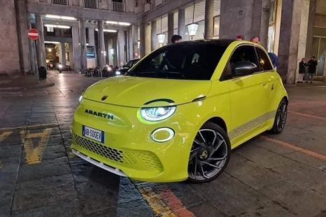 Abarth 500 EV leaked undisguised