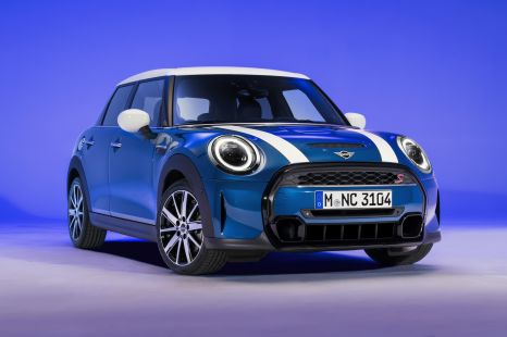 Mini could introduce Volkswagen Golf rival - report