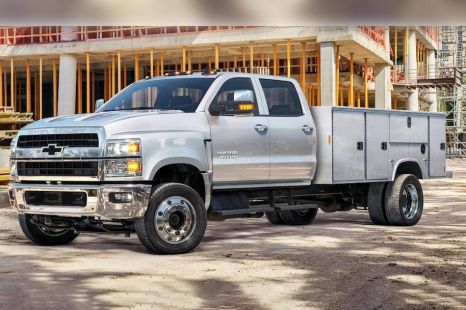 GM developing hydrogen plug-in hybrid trucks - report