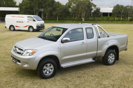 Australia's used car prices have been falling for six straight months