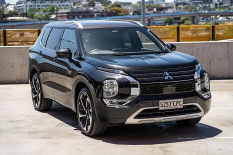 More than 25,000 Mitsubishi Outlanders recalled